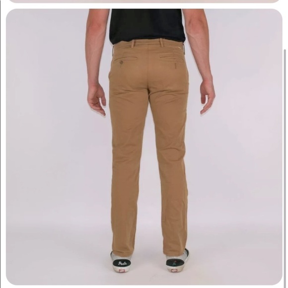 Levi’s,36/30,Two-Horse Brand, Athletic-Fit, Hybrid Khakis, Excellent Condition - Picture 2 of 10